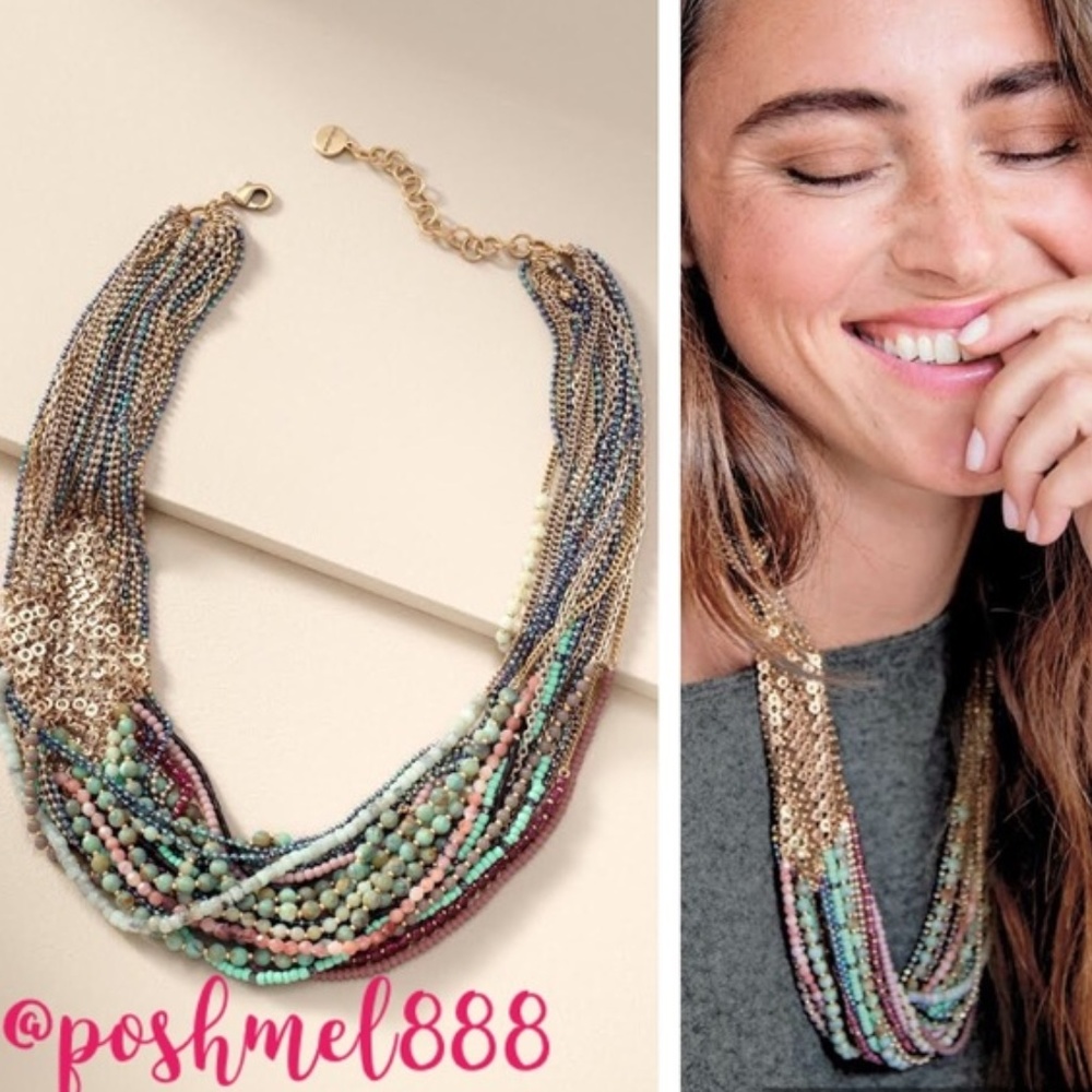 :: Stella & Dot Gorgeous!! Mae Statement Necklace